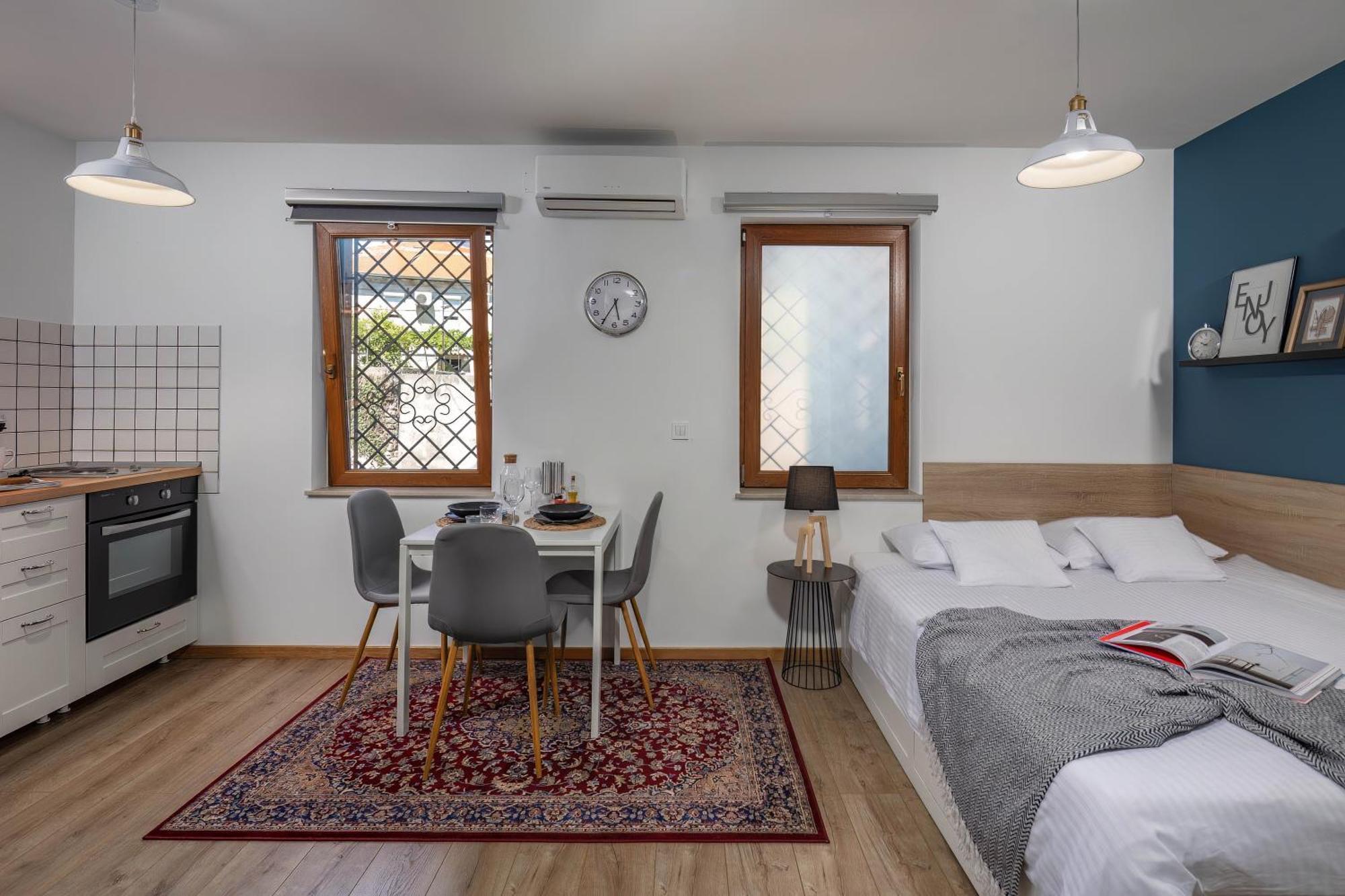 Agostini - Contactless Apartments Vukovarska Rijeka Room photo