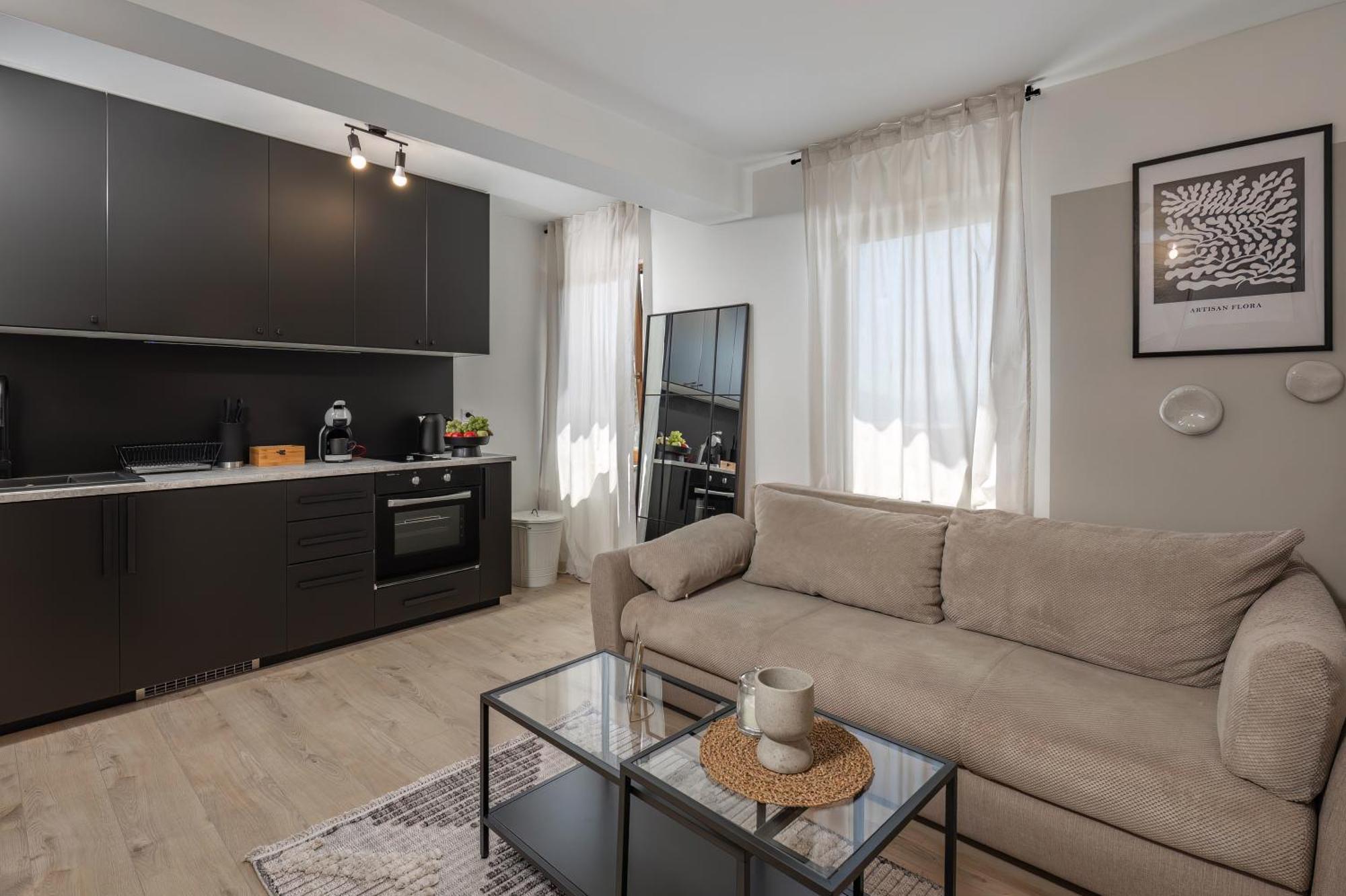 Agostini - Contactless Apartments Vukovarska Rijeka Exterior photo